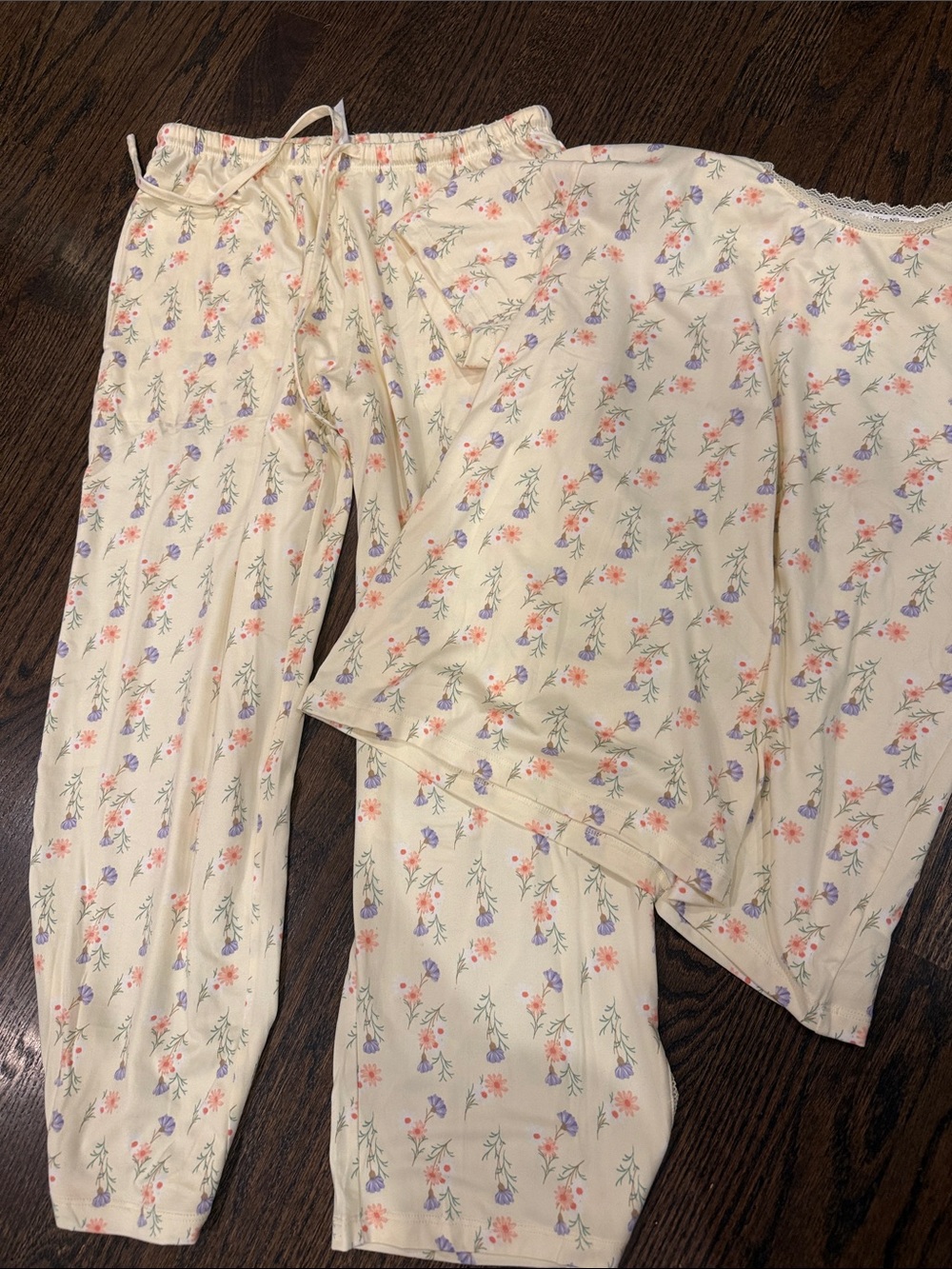 Woman’s xs yellow lounge setFloral Cream Pajama Set - Soft Cotton Sleepwear